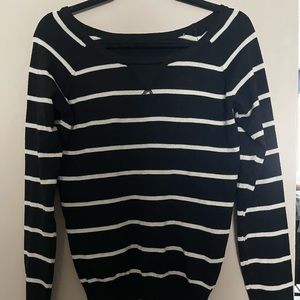 Black sweater tan strips